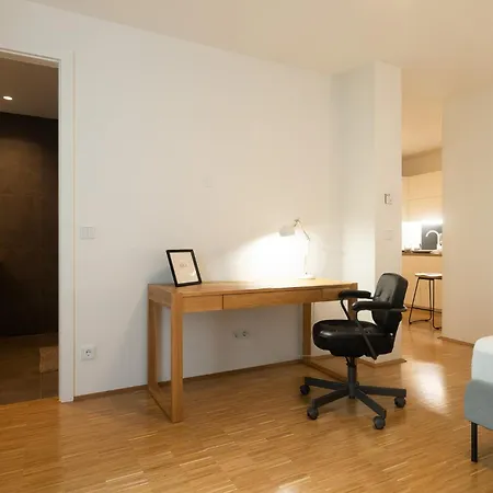 Happy Harrachgasse Апарт-отель