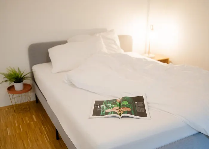 Hotel apartamentowy Happy Harrachgasse 3*