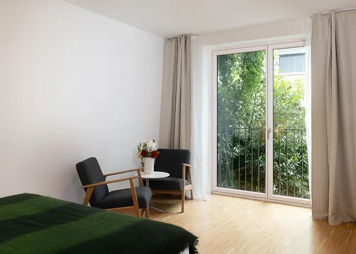 Hotel apartamentowy Happy Harrachgasse 3*